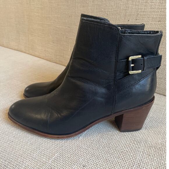 Sam Edelman "Marlene" Black Leather Buckle Round Toe Ankle Booties Size 9.5 M - Picture 6 of 10